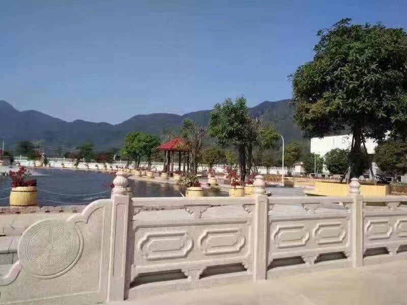 1.9米雕花河（hé）堤護欄 (11).jpg