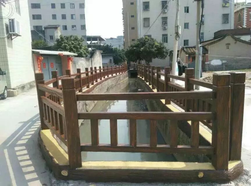 1.8米仿木護欄  (6).jpg