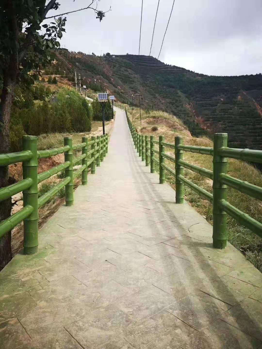 仿竹護（hù）欄 (1).jpg