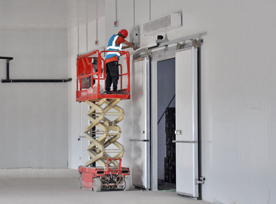 江門某食品加（jiā）工倉儲有限公司6400平方米冷庫除（chú）濕（shī）工程案例