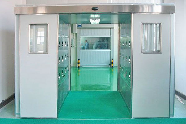 淨（jìng）化工程建設為什麽少不了無塵車間風（fēng）淋室