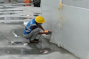 無塵車（chē）間隔（gé）斷安裝（zhuāng）方法