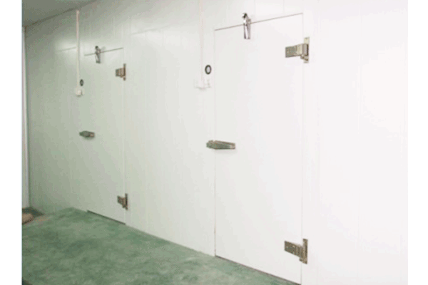 平掩（yǎn）門冷庫