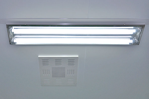 十（shí）萬級淨化車（chē）間照明