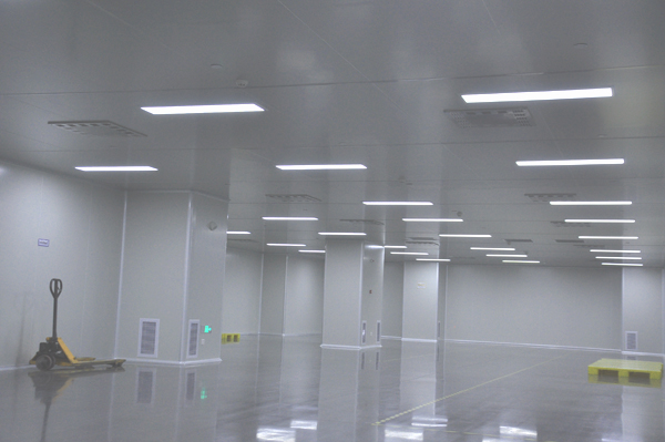 十萬級（jí）無塵車間